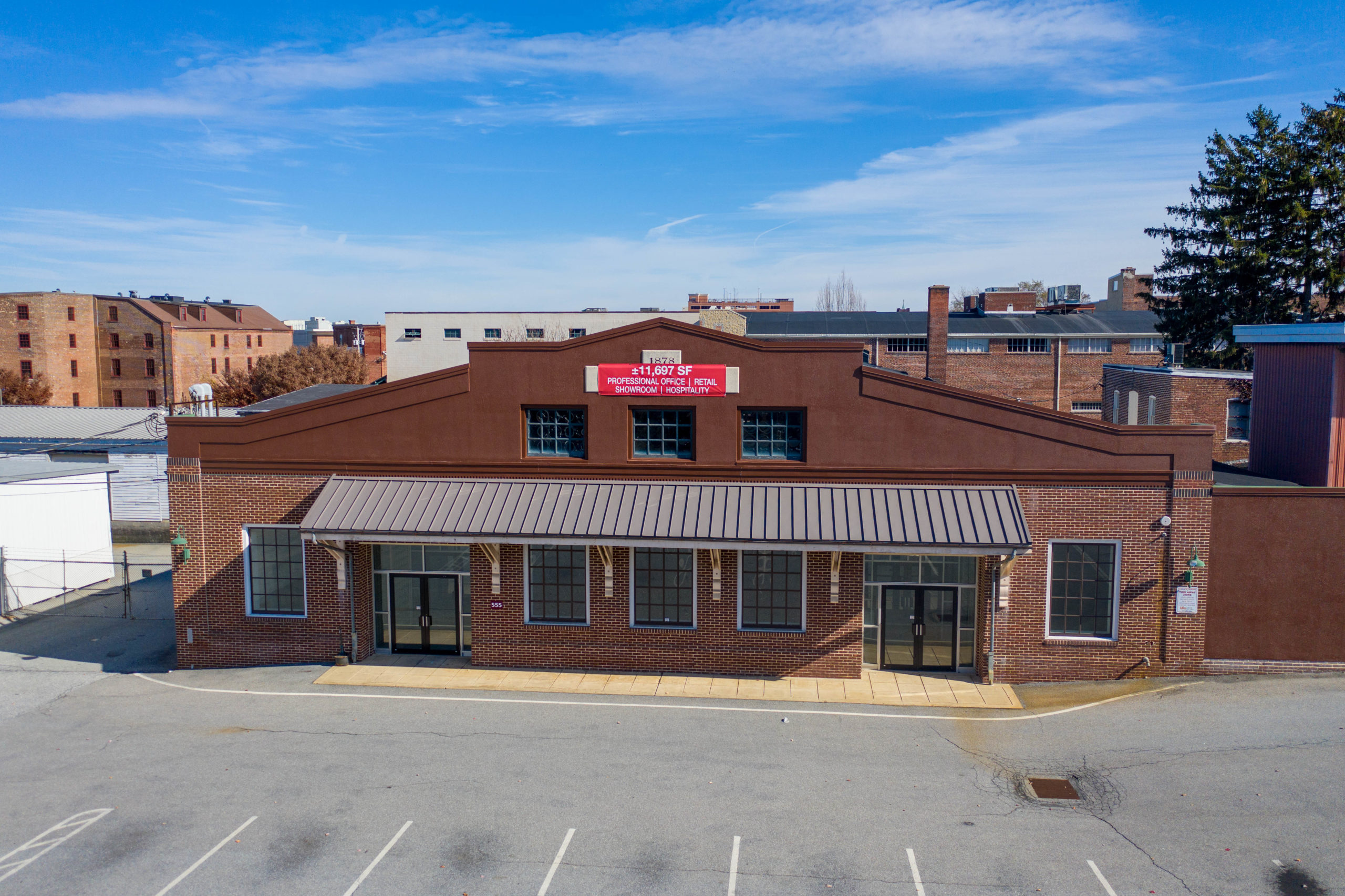 555 N Charlotte Street Warehouse District